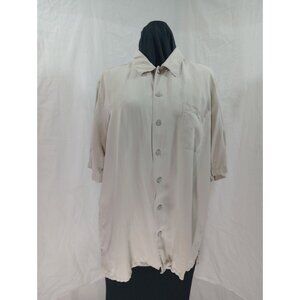 Vintage Beige Button-Up Shirt With Chest Pocket & Collared Neckline